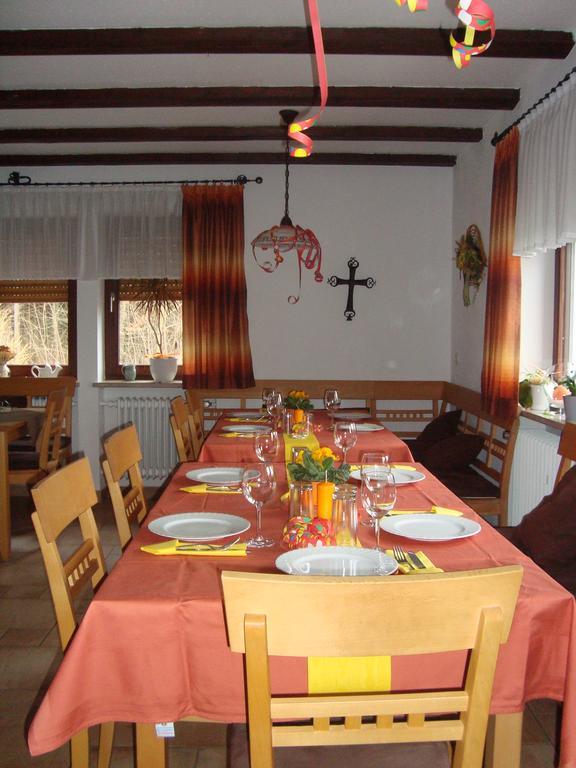 Ferienhaus Bruetting Pottenstein Ruang foto